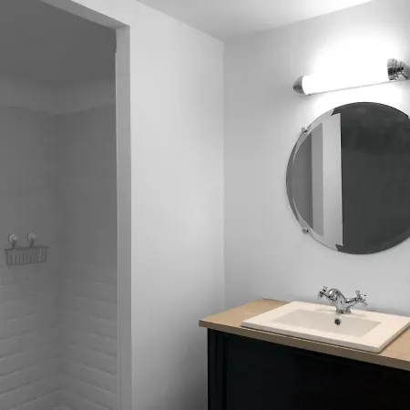 Le Studio De Louise Pour 2 Personnes * Sète